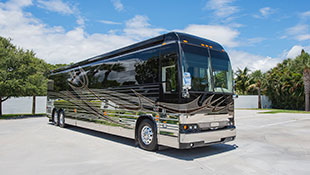 Emerald-Coach-5490-Available-Coach