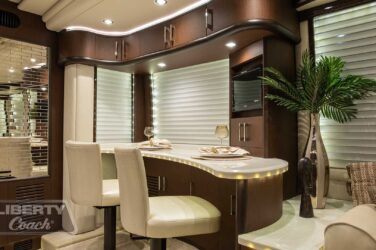 2016 Liberty Coach #5407 view of dining area