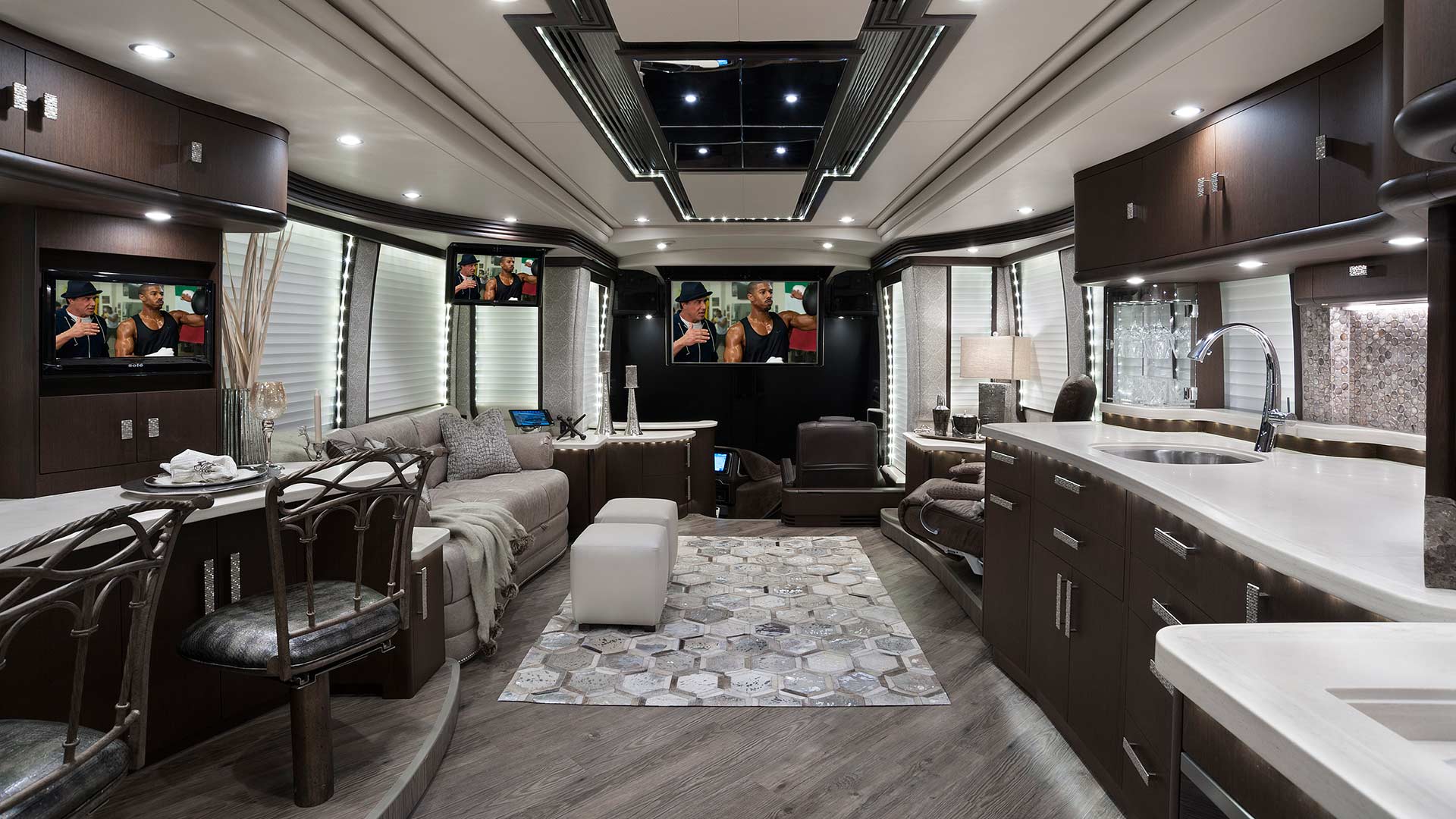 Liberty-Coach-804-Lookfront-Gallery - Custom Luxury Motorcoach