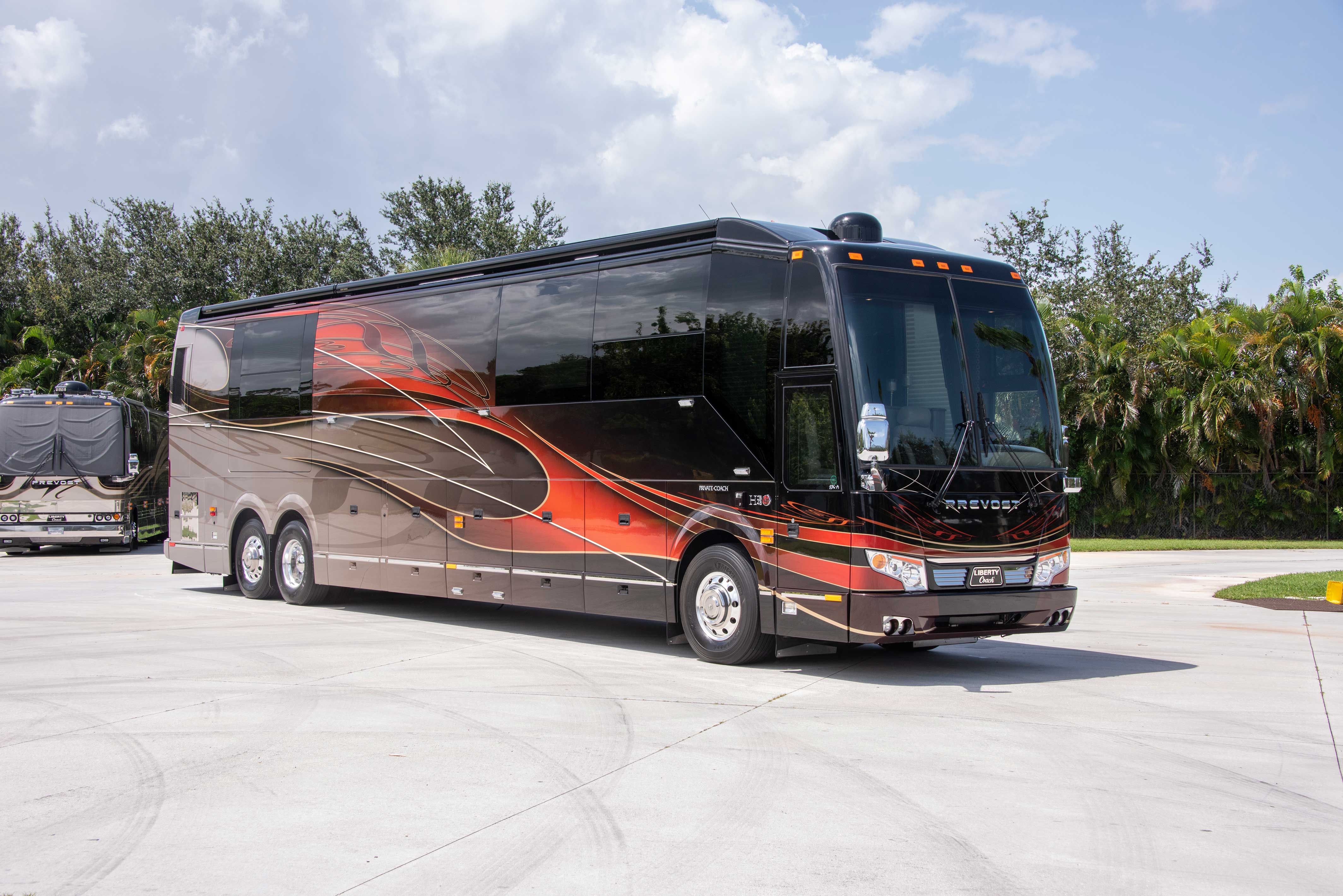 Liberty-Coach-826-A-Exterior-Overview - Custom Luxury Motorcoach