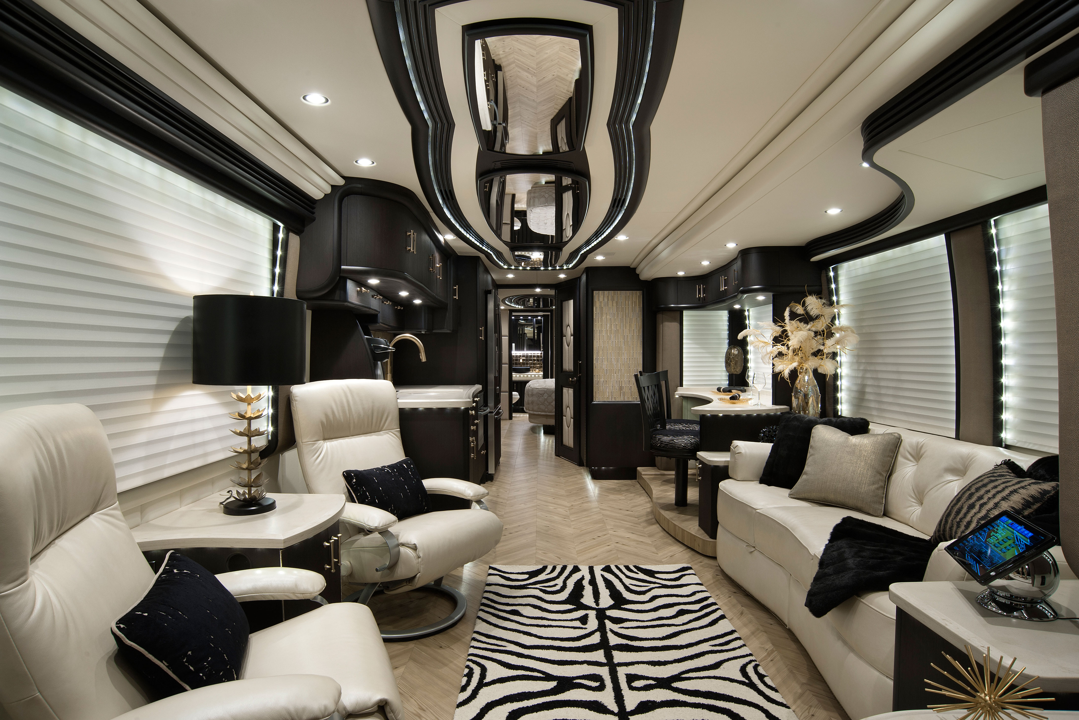 Liberty-Coach-805A-Main-Overview - Custom Luxury Motorcoach