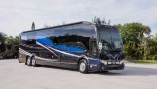 2018 Elegant Lady #821 Veneto Quad Slide Edition Motorcoach