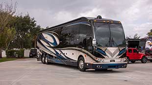 2022 Elegant Lady #887 Calabria Quad Slide Edition Motor Coach