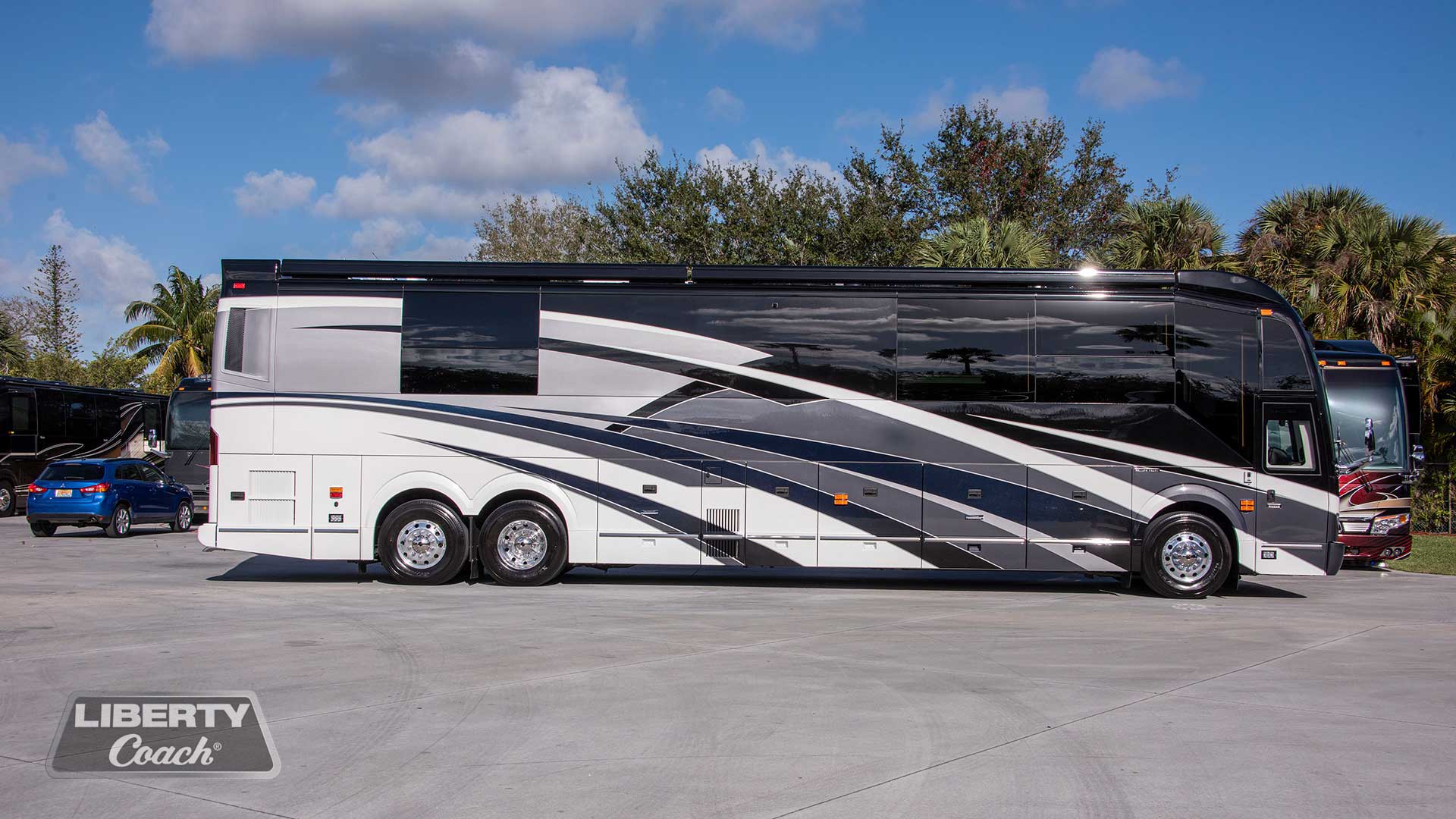 2022 Emerald #1120 - Custom Luxury Motorcoach